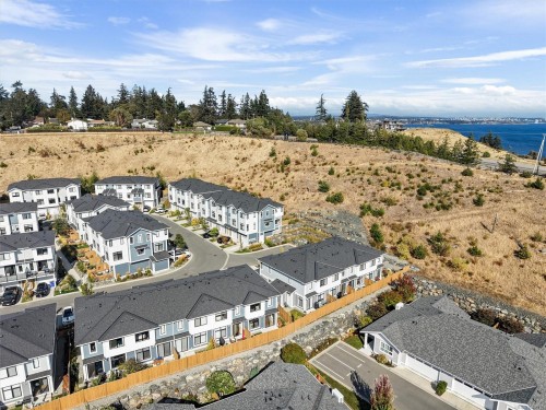 #60-255 Caspian Dr, Colwood, BC 
