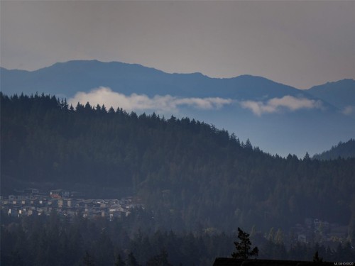 2431 Azurite Cres, Langford, BC 