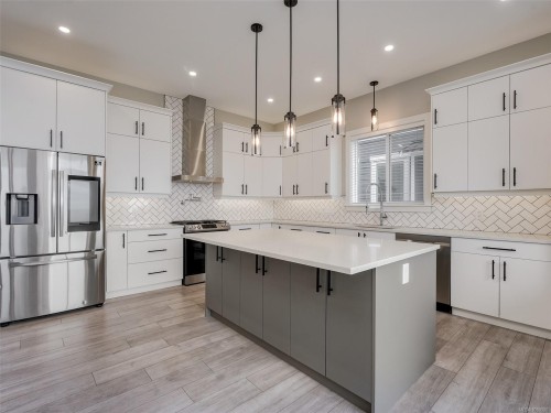 2431 Azurite Cres, Langford, BC 