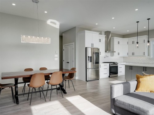 2431 Azurite Cres, Langford, BC 