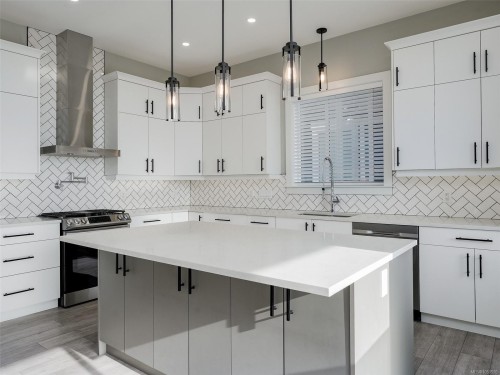 2431 Azurite Cres, Langford, BC 