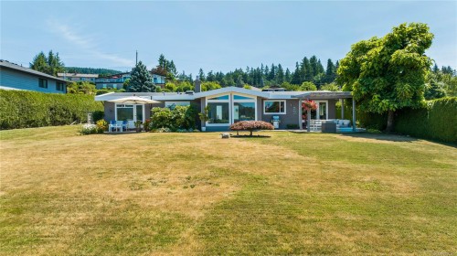 1717 Westlock Rd, Duncan, BC 