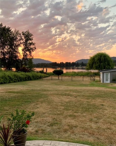 1717 Westlock Rd, Duncan, BC 