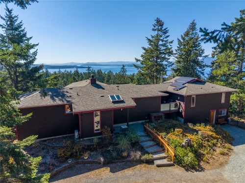 37163 Galleon Way, Pender Island, BC 