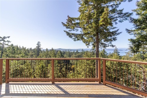 37163 Galleon Way, Pender Island, BC 