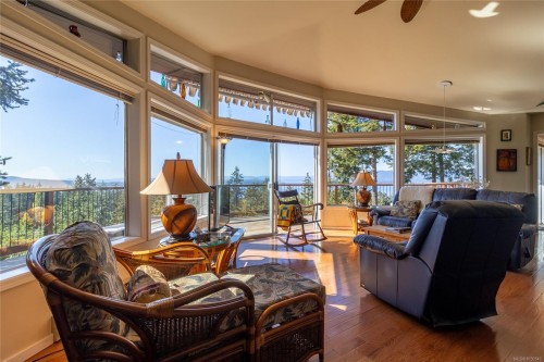 37163 Galleon Way, Pender Island, BC 