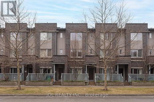 76 - 315 VILLAGE GREEN SQUARE , Toronto, Ontario M1S 0L2 3