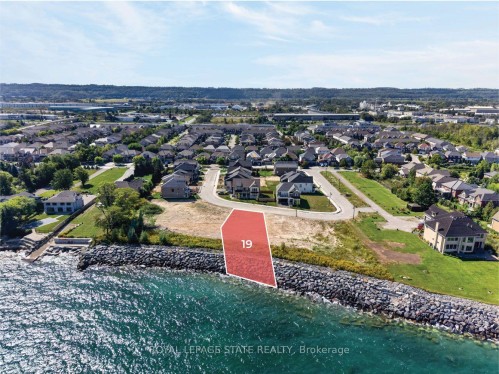 19-100 Watershore Drive, Hamilton, ON 