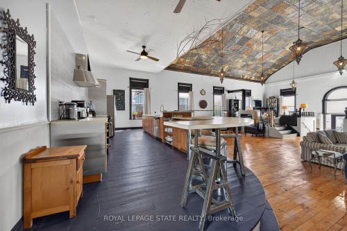 2687 North Shore Drive, Haldimand, ON 
