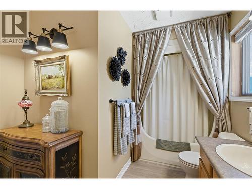 2463 Irvine Avenue, Merritt, BC 