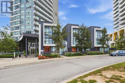 Th07 - 113 Mcmahon Drive, Toronto, ON 