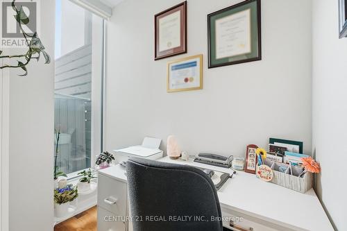 Th07 - 113 Mcmahon Drive, Toronto, ON 