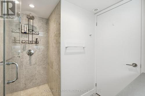 Th07 - 113 Mcmahon Drive, Toronto, ON 