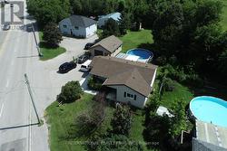 533 THE QUEENSWAY S STREET Georgina, ON L4P 2E7