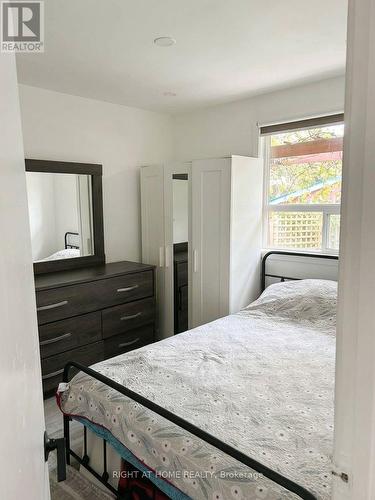 58 Deanvar Avenue, Toronto, ON 
