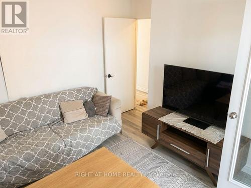 58 Deanvar Avenue, Toronto, ON 