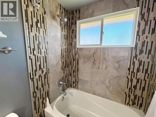1916 93 Avenue, Dawson Creek, BC 