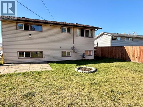 1916 93 Avenue, Dawson Creek, BC 