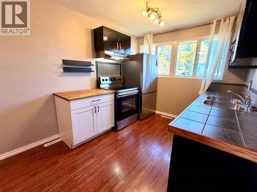 1916 93 Avenue, Dawson Creek, BC 