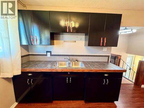 1916 93 Avenue, Dawson Creek, BC 