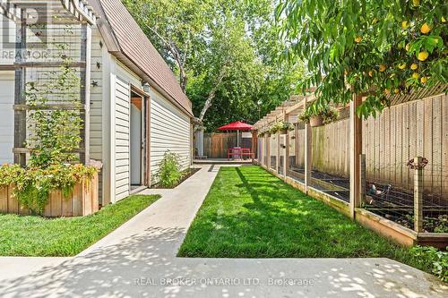 5 Acorn Avenue, Toronto, ON 