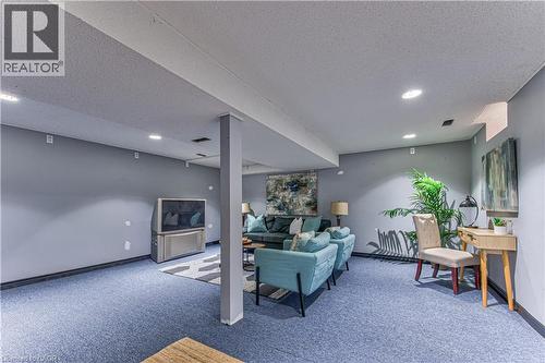 86 Chelsea Crescent, Stoney Creek, ON 