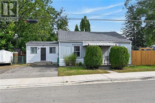 82 Division Street, Brantford, ON 