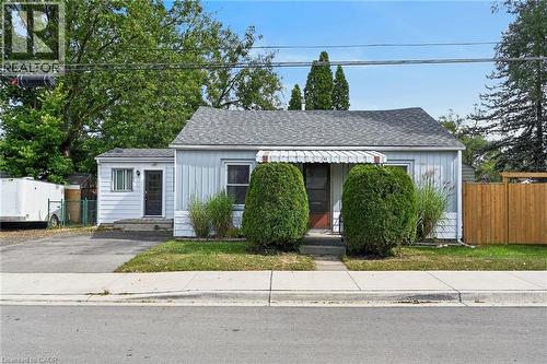 82 Division Street, Brantford, ON 