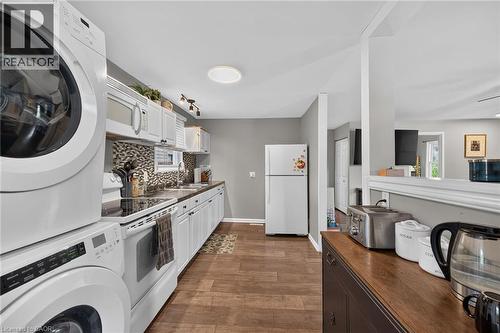 82 Division Street, Brantford, ON 