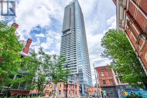 2104 - 609 Sherbourne Street, Toronto, ON 