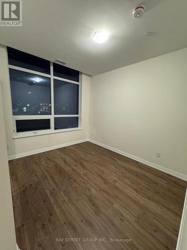 221 - 3270 SHEPPARD AVENUE E , Toronto, Ontario M1T 0B3 3