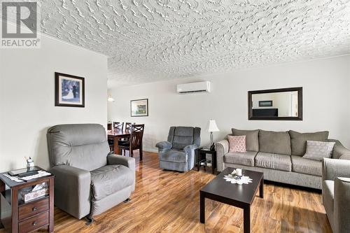 127 Main Road, Mobile, NL 