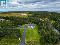 Private and meticulously maintained - 