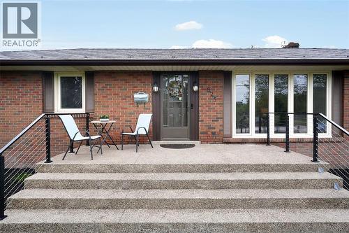 825 Morton Drive, Lasalle, ON 