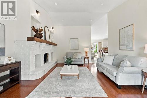 Family room with vaulted ceiling - 4275 Tooley Road, Clarington, ON 