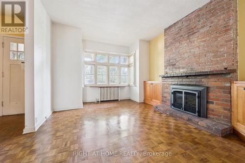 Gas fireplace - 4 Jean Street, Toronto, ON 