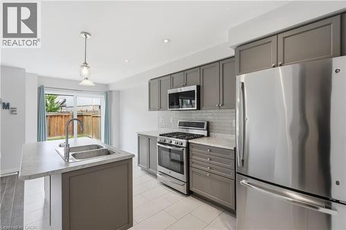 23 Patterson Drive, Caledonia, ON 