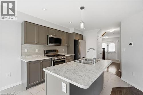 23 Patterson Drive, Caledonia, ON 