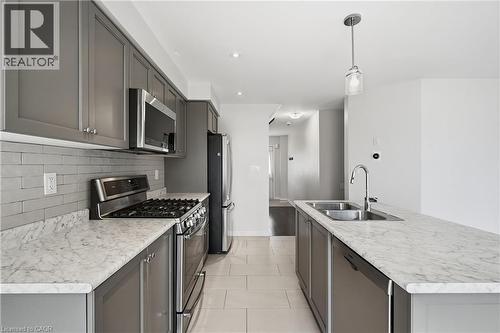 23 Patterson Drive, Caledonia, ON 