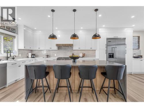 A kitchen that's an entertainer's dream! - 1113 Mt Fosthall Drive, Vernon, BC 