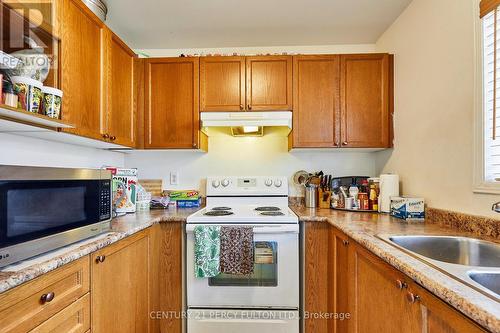 Kitchen - 8 Knowles Street, Ajax, ON 