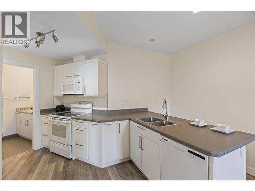 4249 Bella Vista Drive, Sun Peaks, BC 