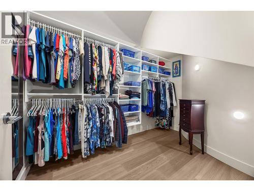 2nd primary walk in closet - 2442 Bella Vista Street, Kelowna, BC 