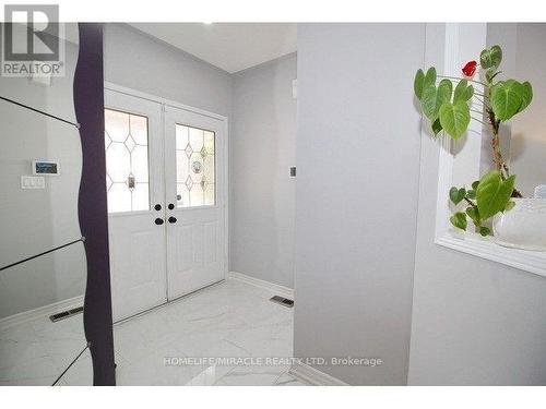 3157 Bentley Drive, Mississauga, ON 