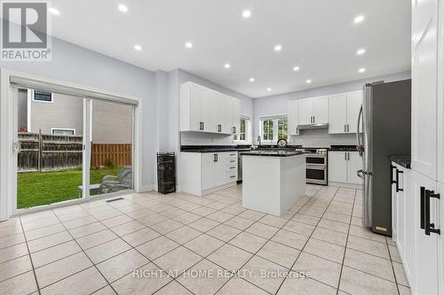 23 Croxall Boulevard, Whitby, ON 