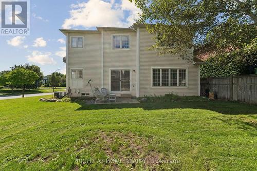 23 Croxall Boulevard, Whitby, ON 