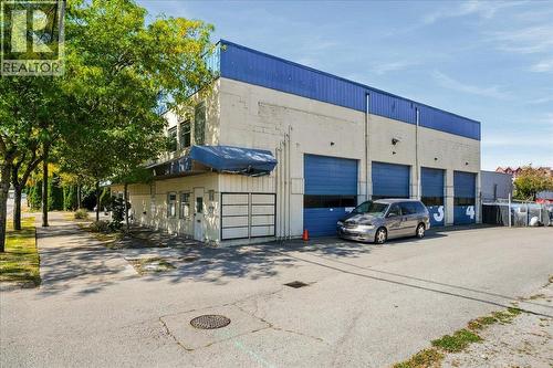 8971 Bridgeport Road, Richmond, BC 