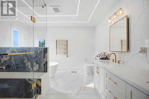 Primary Washroom - 15 Estateview Circle, Brampton, ON 