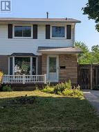 ROOM#2 - 5 ONSLOW COURT Oakville, ON L6H 1J2