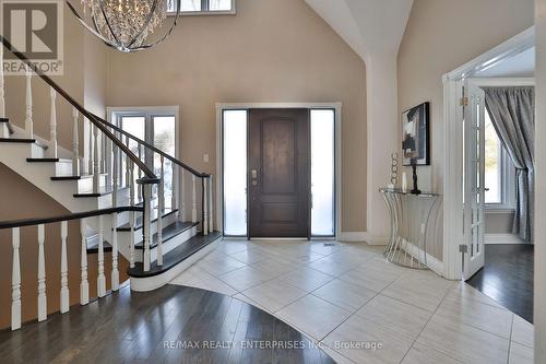 208 Mineola Road W, Mississauga, ON 